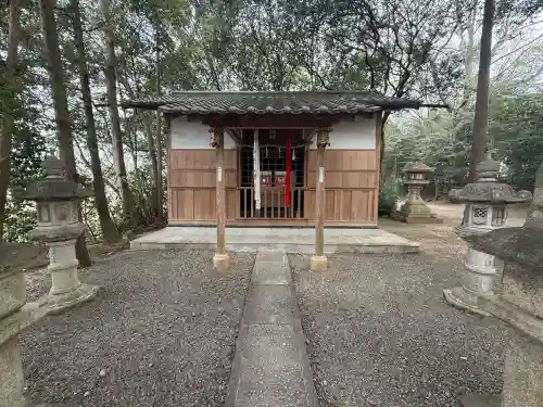 廣瀬大社の{uncategorized: "未分類", other: "その他", undefined: "問題あり", building: "その他建物", grave: "お墓", sacred_gate: "鳥居", guardian: "狛犬", statue: "像", buddha: "仏像", history: "歴史", nature: "自然", garden: "庭園", animal: "動物", pagoda: "塔", temizu: "手水舎", mountain_gate: "山門・神門", sanctuary: "本殿・本堂", subordinate: "末社・摂社", art: "芸術", scenery: "景色", jizo: "地蔵", ema: "絵馬", goshuin: "御朱印", omikuji: "おみくじ", items: "授与品その他", amulet: "お守り", goshuincho: "御朱印帳", eats: "食事", festival: "お祭り", votive_dance: "神楽", shichigosan: "七五三参", wedding: "結婚式", experience: "体験その他", initially: "初詣", around: "周辺", anti_infection: "感染症対策"}