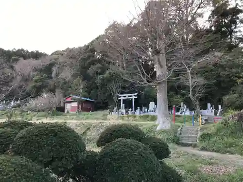 六所神社の周辺
