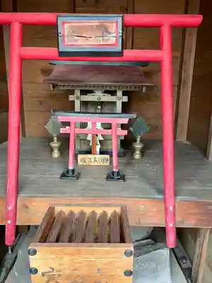 穴山稲荷神社(山梨県)