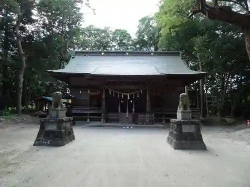 諏訪八幡神社の本殿・本堂