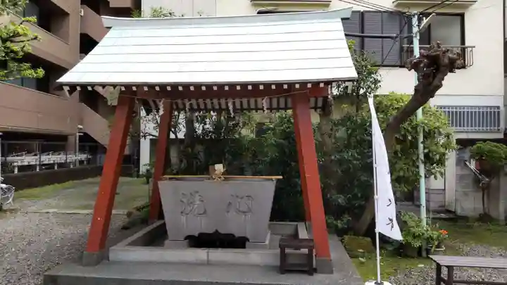 秋葉神社の手水舎