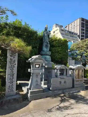 富山寺の{uncategorized: "未分類", other: "その他", undefined: "問題あり", building: "その他建物", grave: "お墓", sacred_gate: "鳥居", guardian: "狛犬", statue: "像", buddha: "仏像", history: "歴史", nature: "自然", garden: "庭園", animal: "動物", pagoda: "塔", temizu: "手水舎", mountain_gate: "山門・神門", sanctuary: "本殿・本堂", subordinate: "末社・摂社", art: "芸術", scenery: "景色", jizo: "地蔵", ema: "絵馬", goshuin: "御朱印", omikuji: "おみくじ", items: "授与品その他", amulet: "お守り", goshuincho: "御朱印帳", eats: "食事", festival: "お祭り", votive_dance: "神楽", shichigosan: "七五三参", wedding: "結婚式", experience: "体験その他", initially: "初詣", around: "周辺", anti_infection: "感染症対策"}