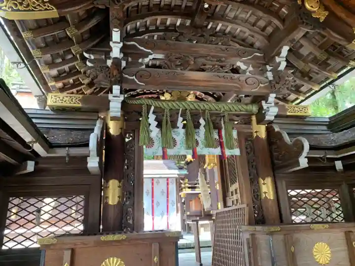 建部大社の本殿・本堂