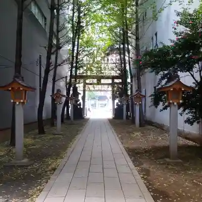花園神社の鳥居