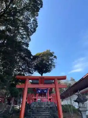 祐徳稲荷神社の{uncategorized: "未分類", other: "その他", undefined: "問題あり", building: "その他建物", grave: "お墓", sacred_gate: "鳥居", guardian: "狛犬", statue: "像", buddha: "仏像", history: "歴史", nature: "自然", garden: "庭園", animal: "動物", pagoda: "塔", temizu: "手水舎", mountain_gate: "山門・神門", sanctuary: "本殿・本堂", subordinate: "末社・摂社", art: "芸術", scenery: "景色", jizo: "地蔵", ema: "絵馬", goshuin: "御朱印", omikuji: "おみくじ", items: "授与品その他", amulet: "お守り", goshuincho: "御朱印帳", eats: "食事", festival: "お祭り", votive_dance: "神楽", shichigosan: "七五三参", wedding: "結婚式", experience: "体験その他", initially: "初詣", around: "周辺", anti_infection: "感染症対策"}