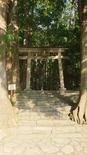 飛瀧神社（熊野那智大社別宮）の鳥居