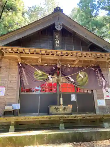 二荒山神社の本殿