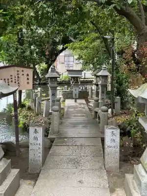 白山神社(二子町)の{uncategorized: "未分類", other: "その他", undefined: "問題あり", building: "その他建物", grave: "お墓", sacred_gate: "鳥居", guardian: "狛犬", statue: "像", buddha: "仏像", history: "歴史", nature: "自然", garden: "庭園", animal: "動物", pagoda: "塔", temizu: "手水舎", mountain_gate: "山門・神門", sanctuary: "本殿・本堂", subordinate: "末社・摂社", art: "芸術", scenery: "景色", jizo: "地蔵", ema: "絵馬", goshuin: "御朱印", omikuji: "おみくじ", items: "授与品その他", amulet: "お守り", goshuincho: "御朱印帳", eats: "食事", festival: "お祭り", votive_dance: "神楽", shichigosan: "七五三参", wedding: "結婚式", experience: "体験その他", initially: "初詣", around: "周辺", anti_infection: "感染症対策"}