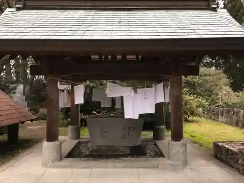 都萬神社の手水