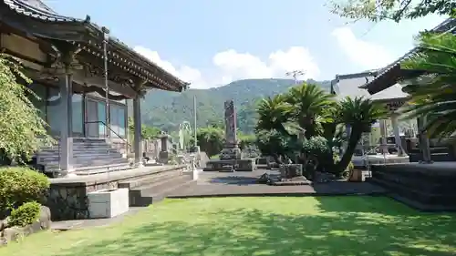 栄源寺の本殿・本堂