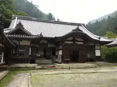 瑠璃寺の本殿・本堂