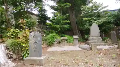 若宮八幡神社の末社・摂社