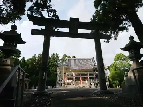 八柱神社の鳥居