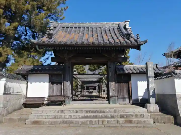 真如寺の山門・神門
