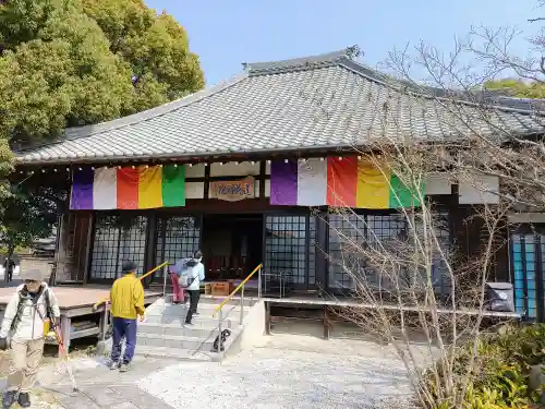 蓮蔵院の本殿・本堂