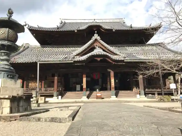 粉河寺の本殿・本堂