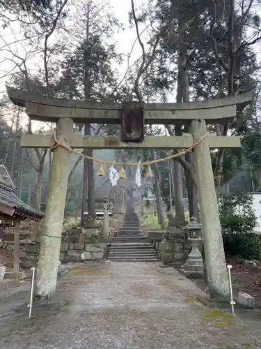 五十餘州神社の鳥居