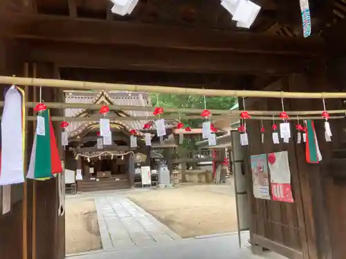 三津厳島神社の山門・神門