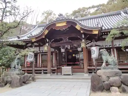 杭全神社の本殿・本堂