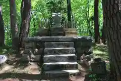 麓山神社の本殿