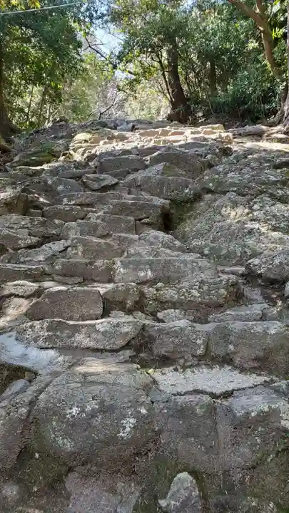 神倉神社(熊野速玉大社摂社)(和歌山県)
