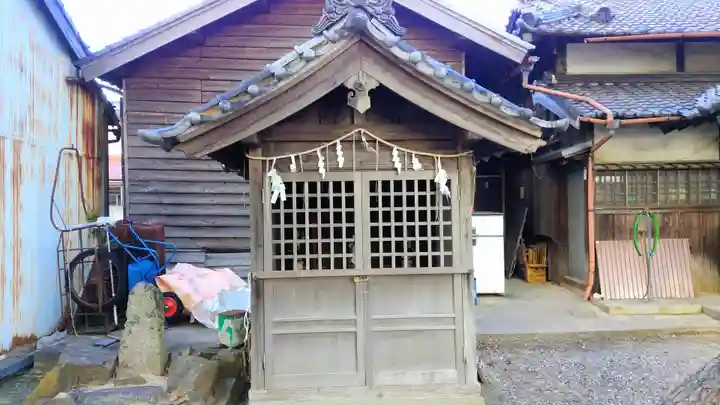 諏訪神社(八帖諏訪神社)の末社・摂社
