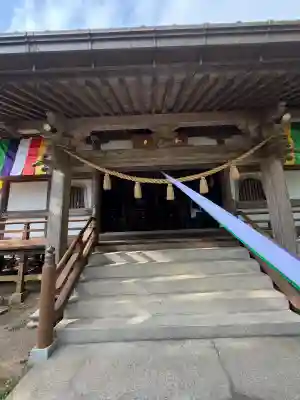 真野寺の{uncategorized: "未分類", other: "その他", undefined: "問題あり", building: "その他建物", grave: "お墓", sacred_gate: "鳥居", guardian: "狛犬", statue: "像", buddha: "仏像", history: "歴史", nature: "自然", garden: "庭園", animal: "動物", pagoda: "塔", temizu: "手水舎", mountain_gate: "山門・神門", sanctuary: "本殿・本堂", subordinate: "末社・摂社", art: "芸術", scenery: "景色", jizo: "地蔵", ema: "絵馬", goshuin: "御朱印", omikuji: "おみくじ", items: "授与品その他", amulet: "お守り", goshuincho: "御朱印帳", eats: "食事", festival: "お祭り", votive_dance: "神楽", shichigosan: "七五三参", wedding: "結婚式", experience: "体験その他", initially: "初詣", around: "周辺", anti_infection: "感染症対策"}