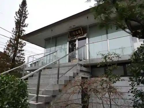 根生院の本殿・本堂