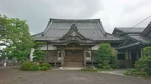 安永寺の本殿