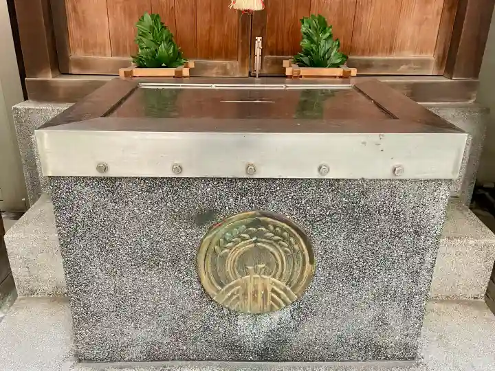 出世稲荷神社(柳森神社境外摂社)(東京都)