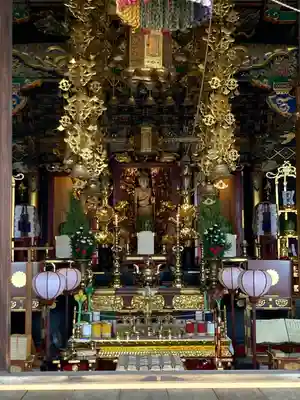 中山寺の本殿・本堂