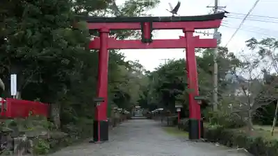 加紫久利神社の鳥居