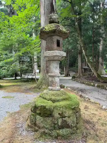 雄山神社中宮祈願殿(富山県)
