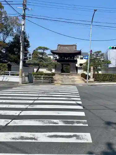 萬壽寺(萬寿寺･万寿寺)の山門・神門