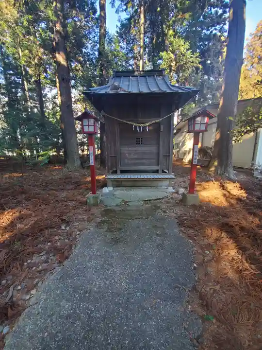 橿原神社の末社・摂社