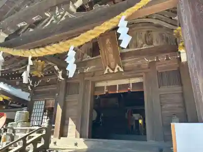 武田神社の本殿・本堂