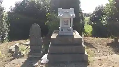 素鵞神社の仏像