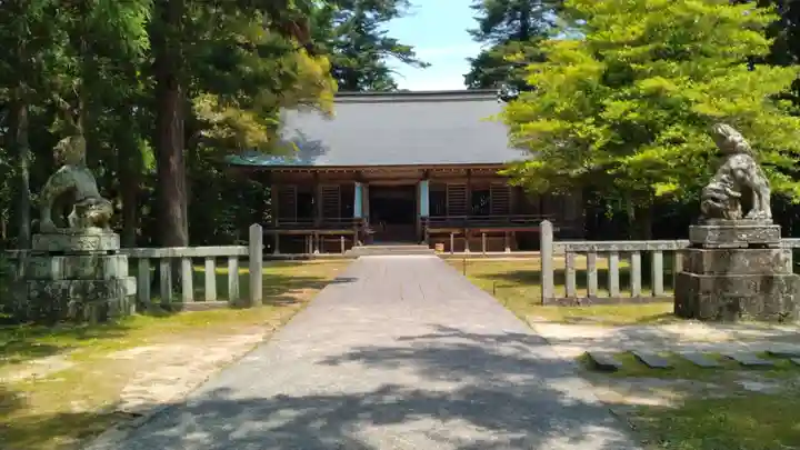 倭文神社の本殿・本堂