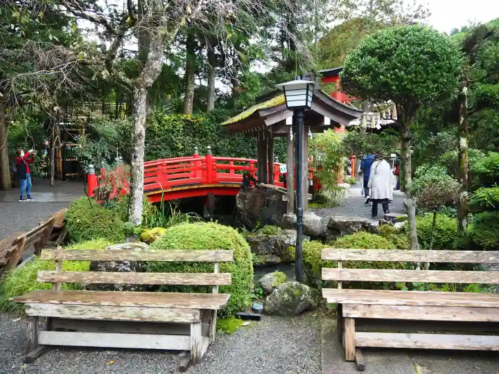 天河大辨財天社の{uncategorized: "未分類", other: "その他", undefined: "問題あり", building: "その他建物", grave: "お墓", sacred_gate: "鳥居", guardian: "狛犬", statue: "像", buddha: "仏像", history: "歴史", nature: "自然", garden: "庭園", animal: "動物", pagoda: "塔", temizu: "手水舎", mountain_gate: "山門・神門", sanctuary: "本殿・本堂", subordinate: "末社・摂社", art: "芸術", scenery: "景色", jizo: "地蔵", ema: "絵馬", goshuin: "御朱印", omikuji: "おみくじ", items: "授与品その他", amulet: "お守り", goshuincho: "御朱印帳", eats: "食事", festival: "お祭り", votive_dance: "神楽", shichigosan: "七五三参", wedding: "結婚式", experience: "体験その他", initially: "初詣", around: "周辺", anti_infection: "感染症対策"}