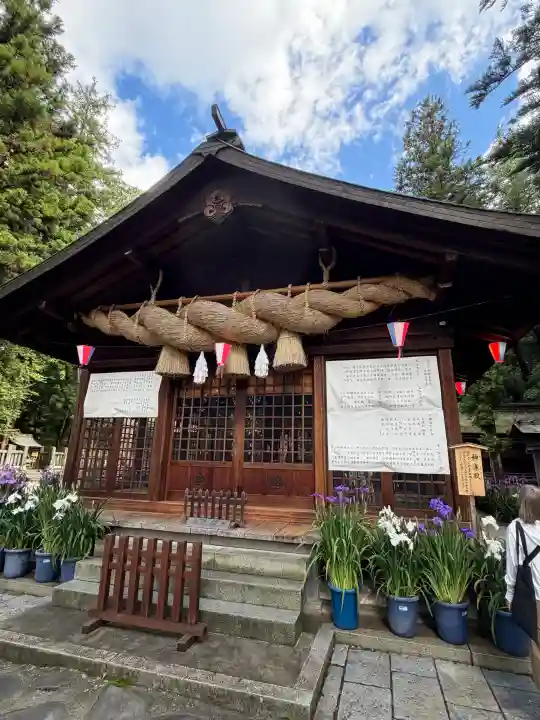 諏訪大社下社春宮(長野県)
