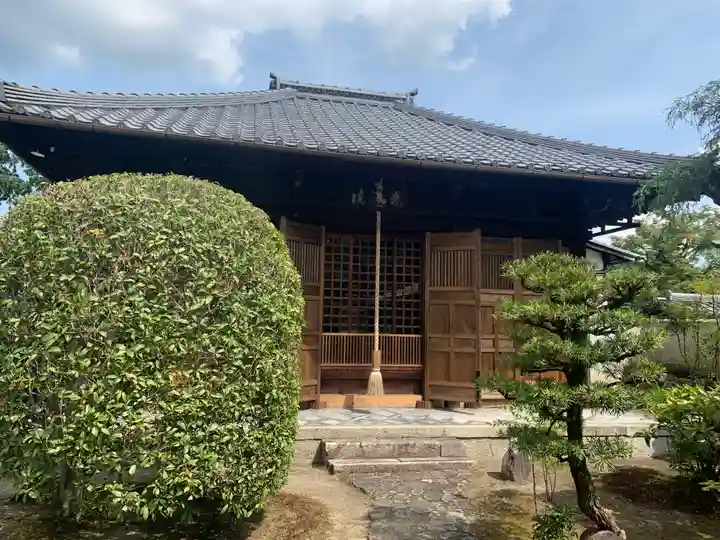 光源院の本殿・本堂