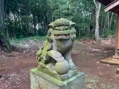 八幡神社の狛犬