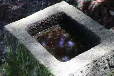 簳神明宮の手水舎