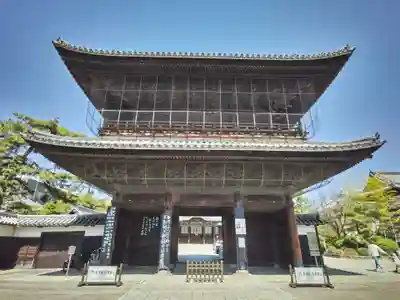 建中寺の山門・神門