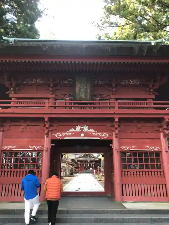 富士山東口本宮 冨士浅間神社の山門・神門