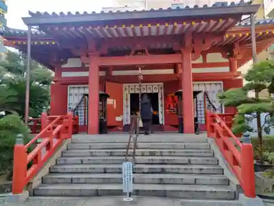 藤次寺の本殿・本堂