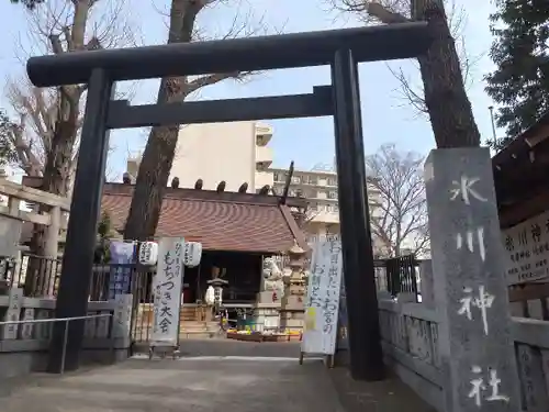 高円寺氷川神社の鳥居