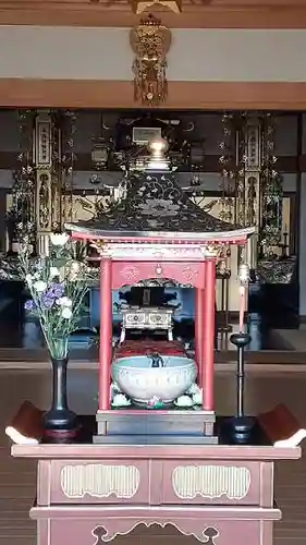 西方山極楽寺の仏像