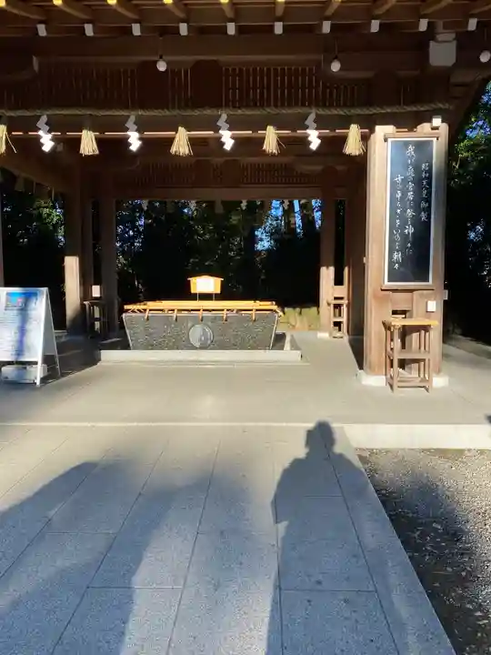 寒川神社の手水舎