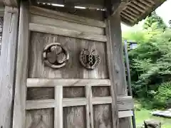 阿岸本誓寺の山門